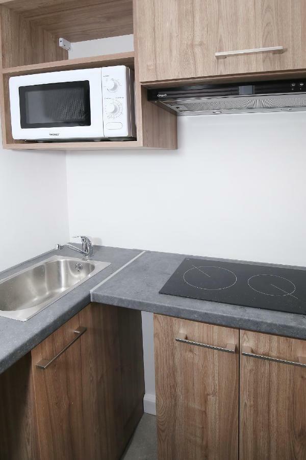 100-Sio Apartamenty Budget II Кошалін Екстер'єр фото